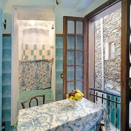 Le Petit Chateau دولشياكا